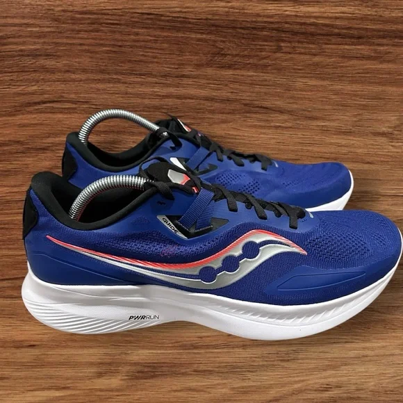 Men’s Saucony Guide 15 Sapphire, Black & Blue Sneakers, Size 11.5. Brand New!